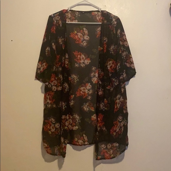 Kimono - Picture 1 of 1